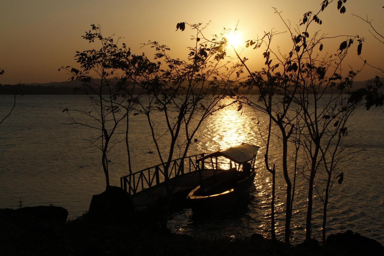 Ecolodge El Sombrero Laguna Yaxha Εξωτερικό φωτογραφία